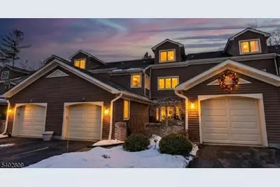 272 Belmont Pl, Mahwah, NJ 07430 - Photo 2