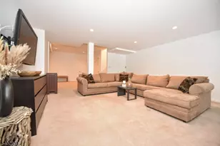 272 Belmont Pl, Mahwah, NJ 07430 - Photo 30