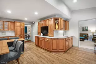 111 S Honeyman Rd, Readington, NJ 08889 - Photo 8