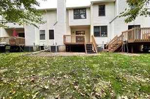 317 Jamestown Ct, Raritan Township, NJ 08822 - Photo 10