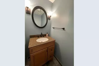 317 Jamestown Ct, Raritan Township, NJ 08822 - Photo 4