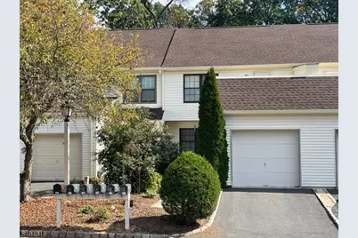 317 Jamestown Ct, Raritan Township, NJ 08822 - Photo 1