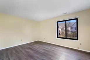 16298 Dell Pl, Stanhope, NJ 07874 - Photo 10