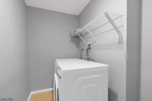 107 Gladstone Dr, Parsippany, NJ 07054 - Photo 22