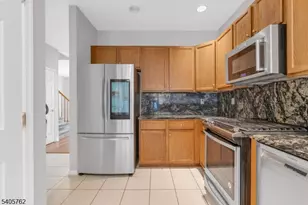 107 Gladstone Dr, Parsippany, NJ 07054 - Photo 6