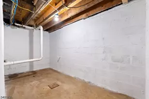 113 Columbia Ave, Newark, NJ 07106 - Photo 20