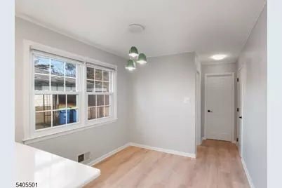 3 Radnor Ct, Hillsborough Township, NJ 08844 - Photo 10