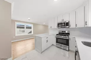 840 Martin St, Elizabeth, NJ 07201 - Photo 4