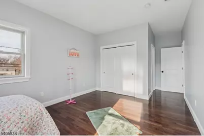 239 Suttons Ln, Edison, NJ 08817 - Photo 28