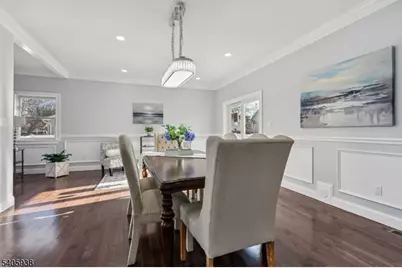 239 Suttons Ln, Edison, NJ 08817 - Photo 10