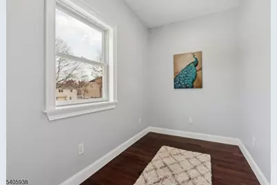 239 Suttons Ln, Edison, NJ 08817 - Photo 24