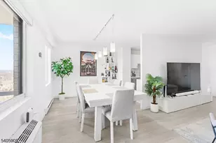 307 Prospect Ave, Hackensack, NJ 07601 - Photo 4