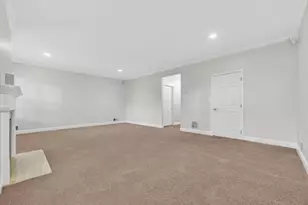 124 Barclay Dr, Nutley, NJ 07110 - Photo 32