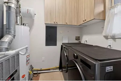 8 Maple Cres Unit 12, Vernon Twp., NJ 07462 - Photo 16