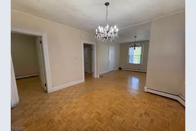 146 Sayre, Elizabeth, NJ 07208 - Photo 4