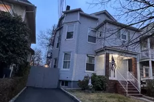 146 Sayre, Elizabeth, NJ 07208 - Photo 2