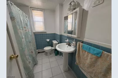 146 Sayre, Elizabeth, NJ 07208 - Photo 32