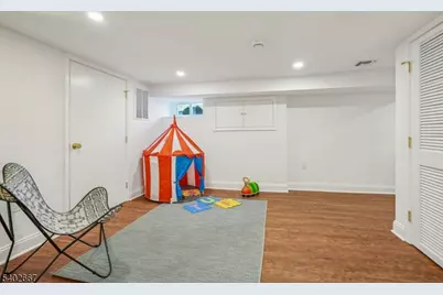 184 W Fairview Ave, South Orange, NJ 07079 - Photo 44