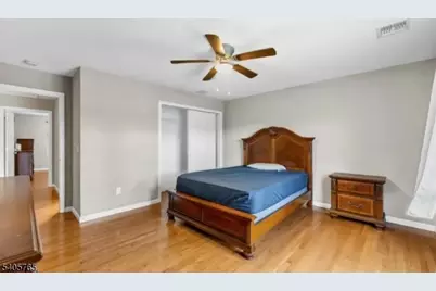 431 Raritan Rd, Linden, NJ 07036 - Photo 32