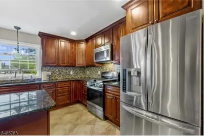 431 Raritan Rd, Linden, NJ 07036 - Photo 12