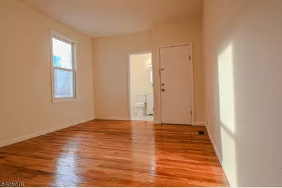 101 Hedden Ter, Newark, NJ 07108 - Photo 12