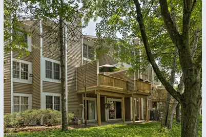 21 Eton Ct, Bedminster Township, NJ 07921 - Photo 2