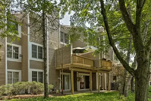 21 Eton Ct, Bedminster Township, NJ 07921 - Photo 2