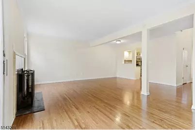 21 Eton Ct, Bedminster Township, NJ 07921 - Photo 10