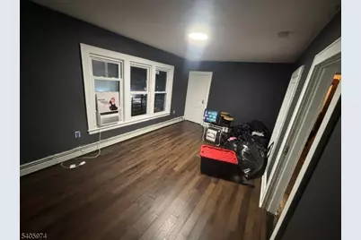 195 Preakness Ave, Paterson, NJ 07502 - Photo 2