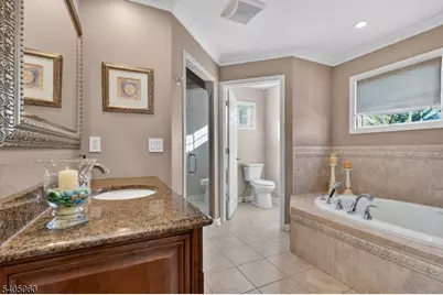 19 Springbrook Rd, Livingston, NJ 07039 - Photo 18