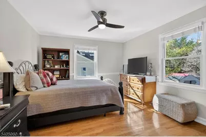 19 Springbrook Rd, Livingston, NJ 07039 - Photo 24