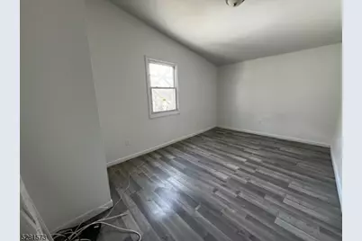 125 W Broadway, Paterson, NJ 07522 - Photo 10