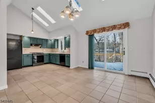 17 Brookwood Dr, Byram Township, NJ 07874 - Photo 8