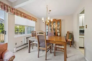 17 Coachlight Dr, Chatham Township, NJ 07928 - Photo 10