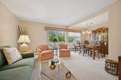 17 Coachlight Dr #17, Chatham Township, NJ 07928 - Photo 8