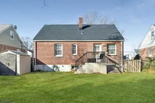 7 Colin Kelly St, Cranford Township, NJ 07016 - Photo 16