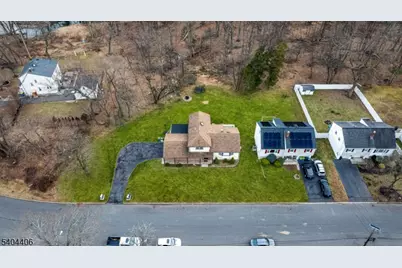 705 Taft Ave, North Plainfield, NJ 07063 - Photo 38