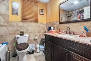 414 Martin St, Roselle, NJ 07203 - Photo 10