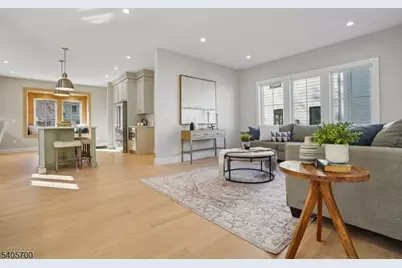 8 Willow St, Millburn, NJ 07041 - Photo 6