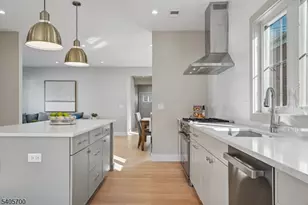 8 Willow St, Millburn, NJ 07041 - Photo 14