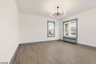 41 Girard Pl, Newark, NJ 07108 - Photo 24