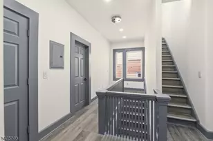 41 Girard Pl, Newark, NJ 07108 - Photo 26