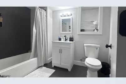 144 Maple Ave, Irvington, NJ 07111 - Photo 6