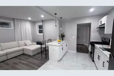 144 Maple Ave, Irvington, NJ 07111 - Photo 4