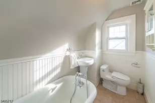 479 Grove St, Montclair, NJ 07043 - Photo 18