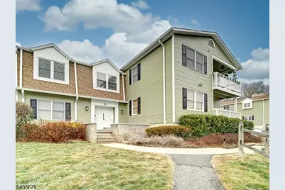 23E Heritage Dr, Chatham Township, NJ 07928 - Photo 2