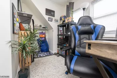 10 Glennon Pl, West Orange Township, NJ 07052 - Photo 18