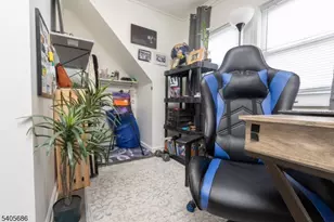 10 Glennon Pl, West Orange Township, NJ 07052 - Photo 18