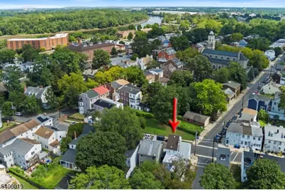 310 York St, Burlington City, NJ 08016 - Photo 12