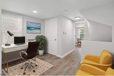 310 York St, Burlington City, NJ 08016 - Photo 10